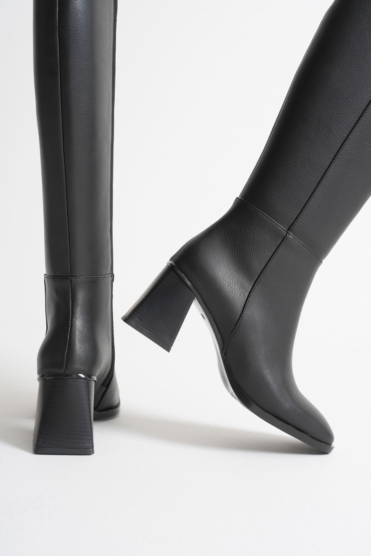 Kadın Siyah Kışlık Çizme SHTR08MK20A