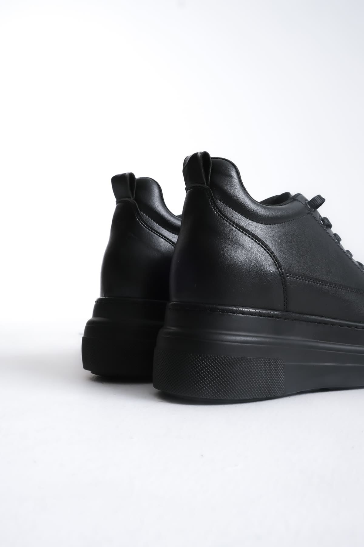 Kadın Gizli Topuk Siyah Spor Ayakkabı