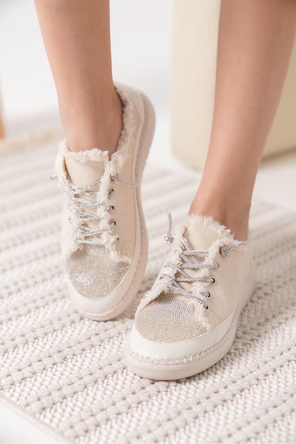 Bej Kadın Günlük Ayakkabı SHTR19MS01B