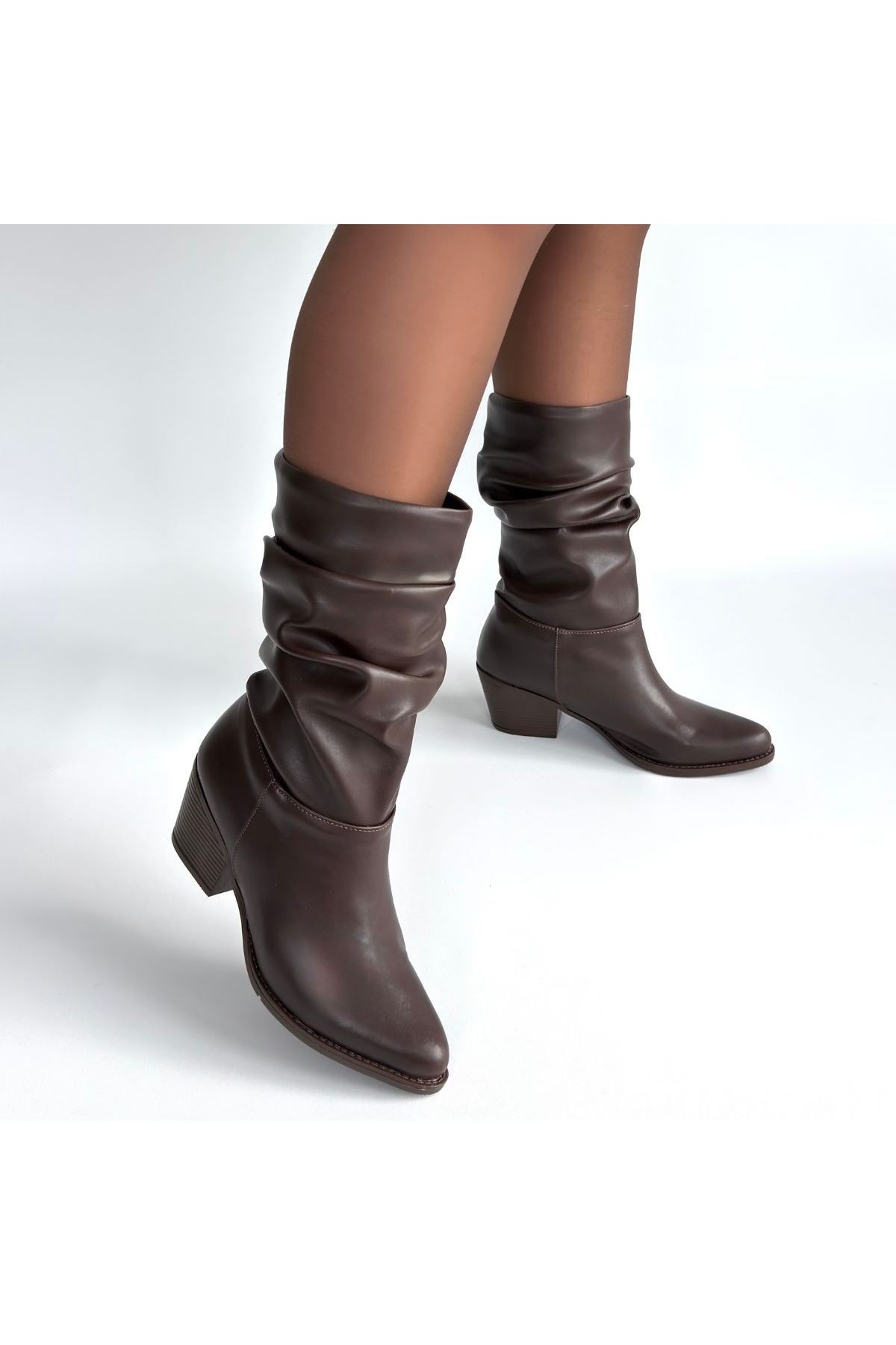 Yior Acı Kahve Cilt Topuklu Bot