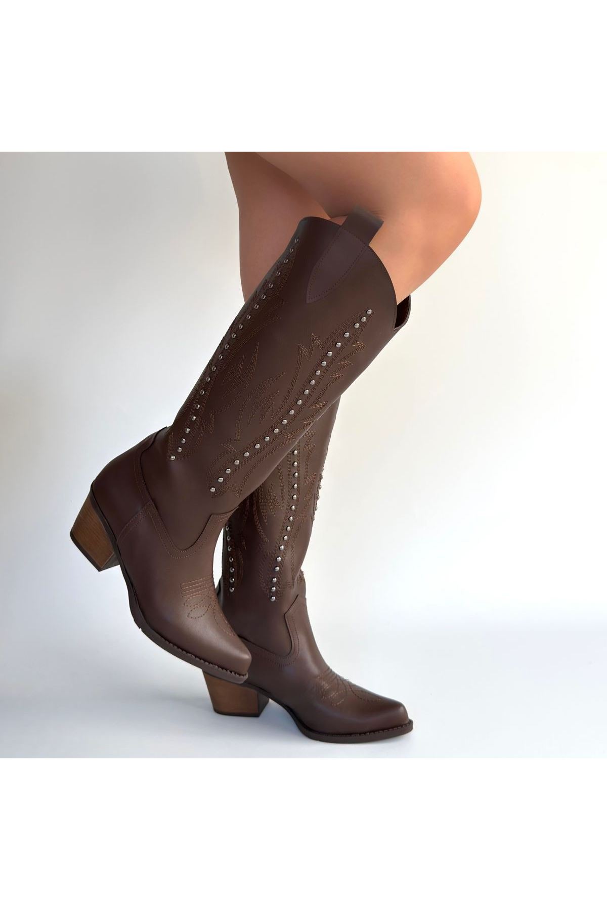 Meof Acı Kahve Cilt Topuklu Çizme