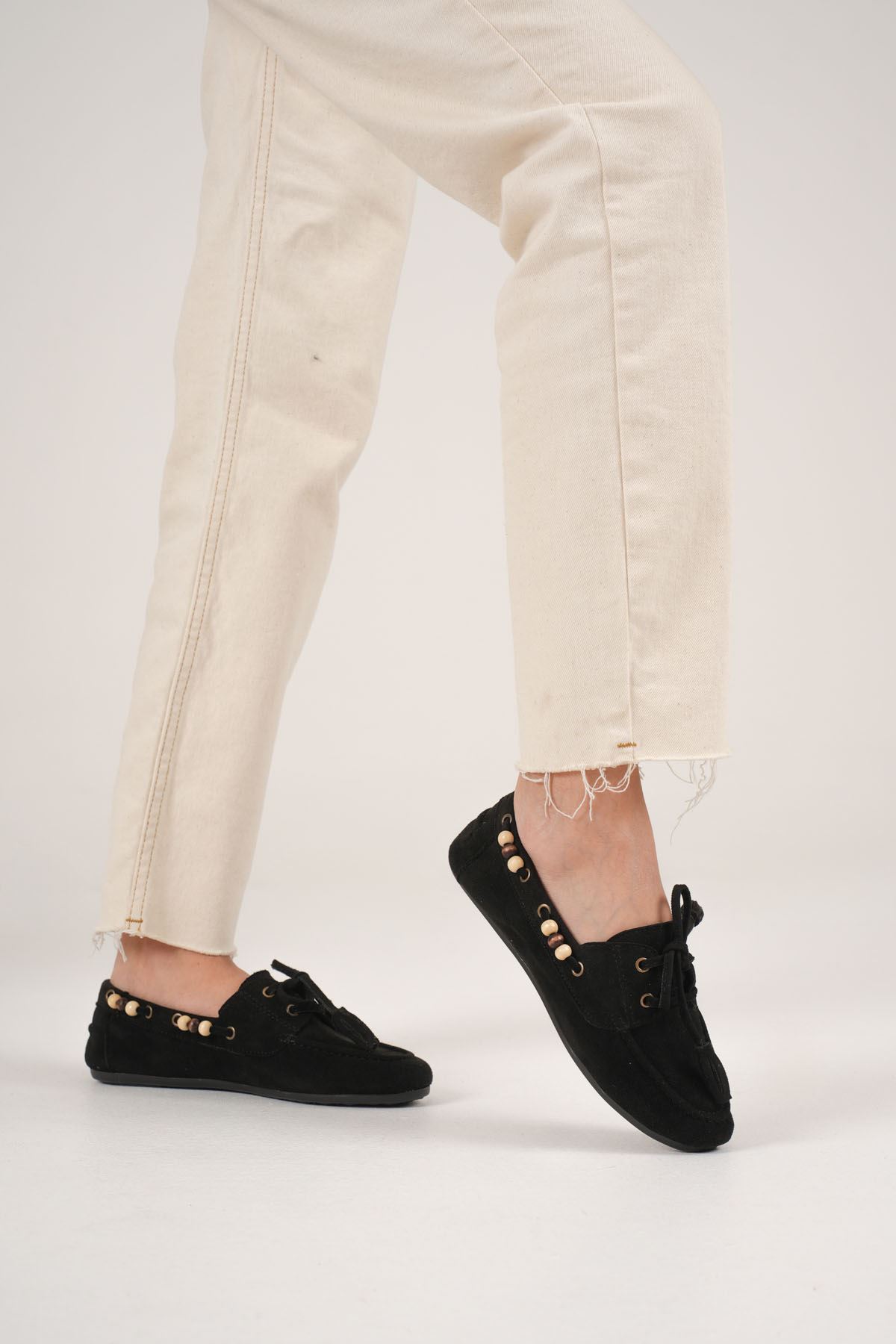 Kadın Siyah Boncuklu Günlük Süet Ayakkabı EATR27MS07A