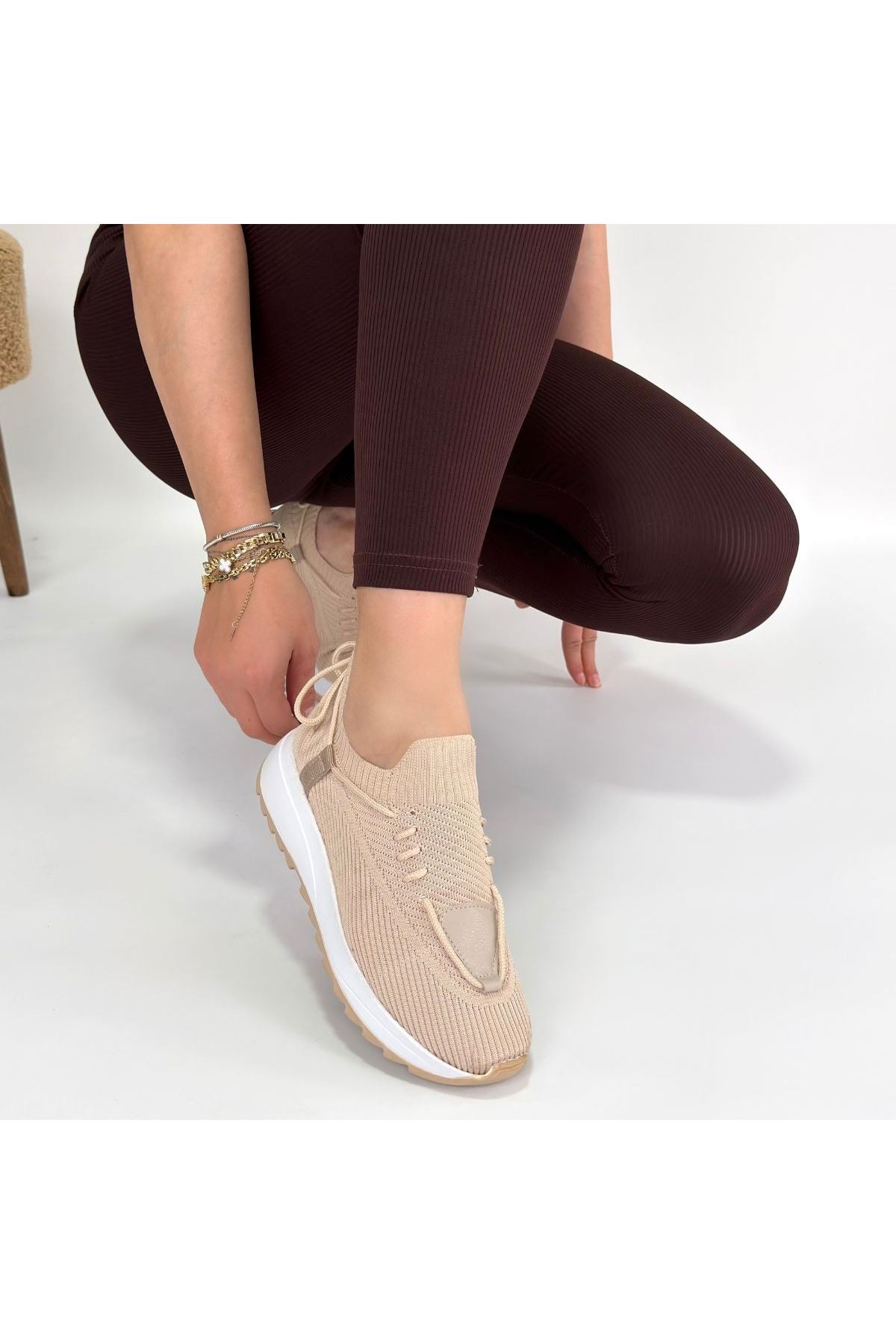 Renji Bej Triko Bağcıklı Spor Ayakkabı