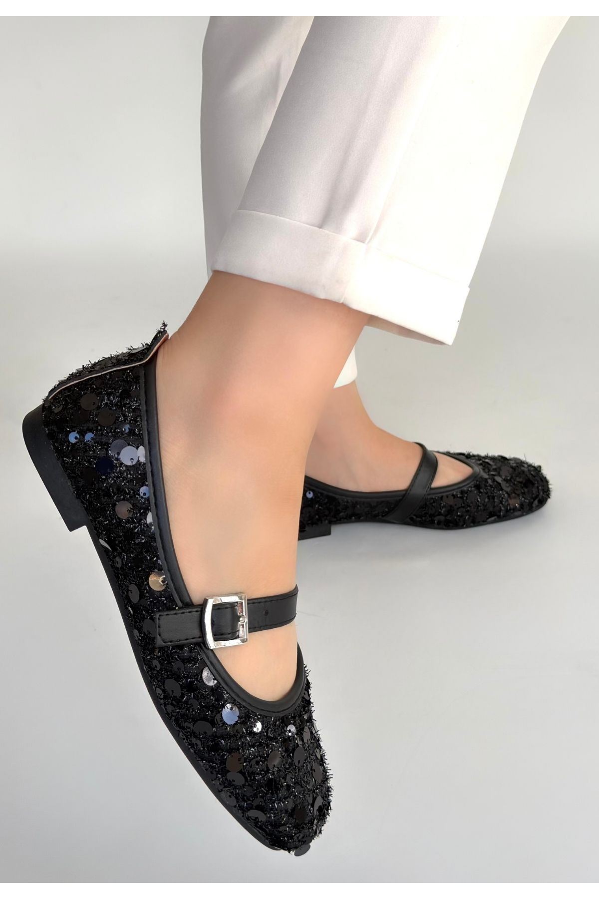 Zaty Siyah Süet Siyah Pullu Babet Ayakkabı