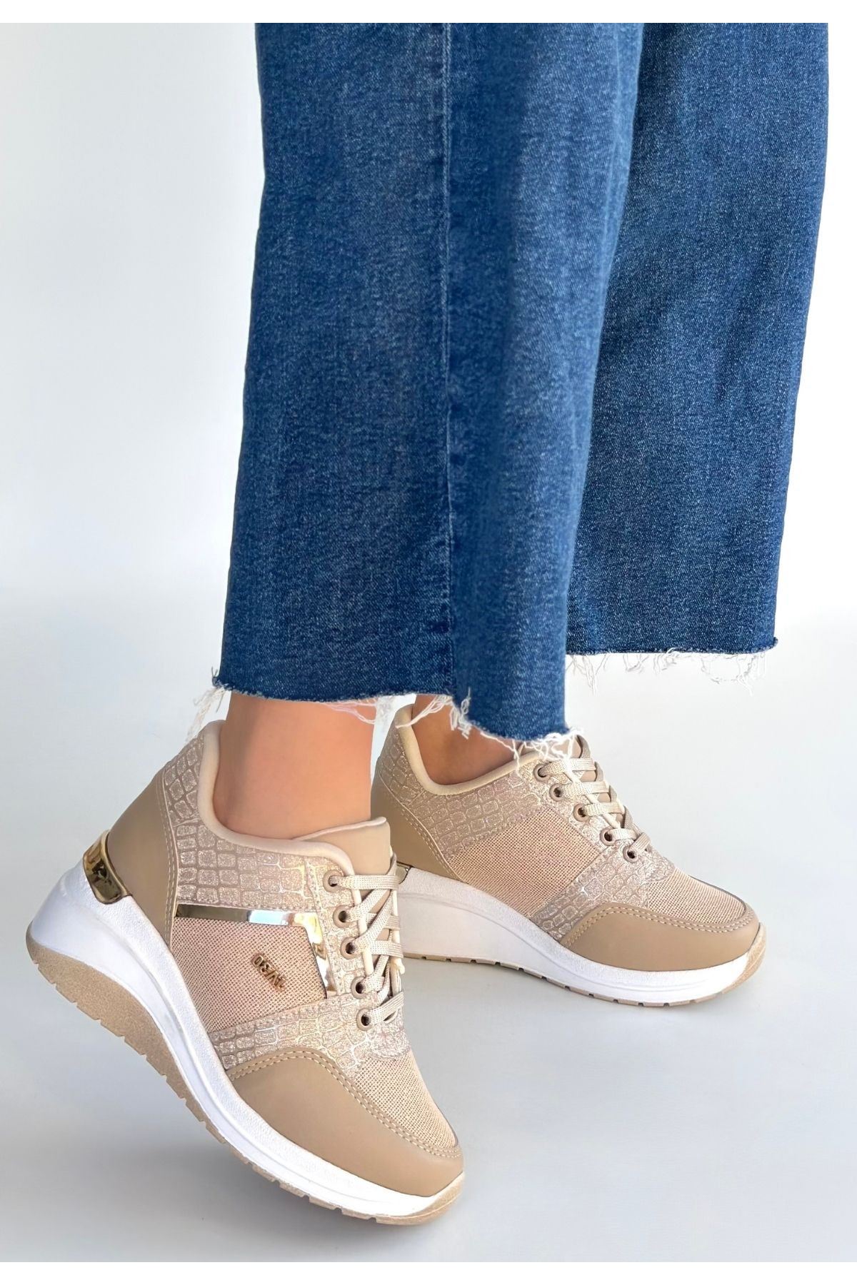 Geja Bej Cilt Bağcıklı Spor Ayakkabı