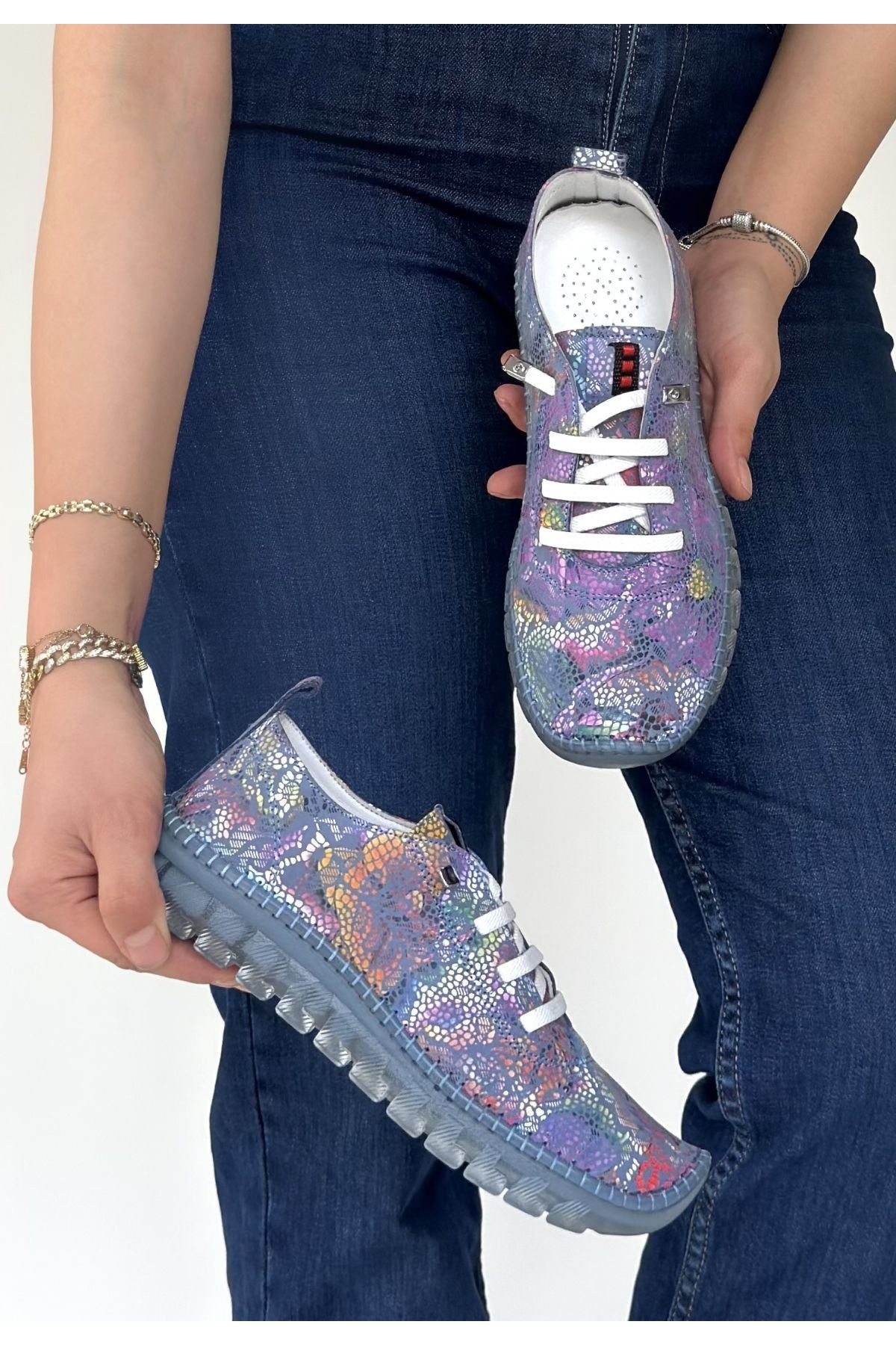 Kinte Mor Desenli Deri Bağcıklı Spor Ayakkabı