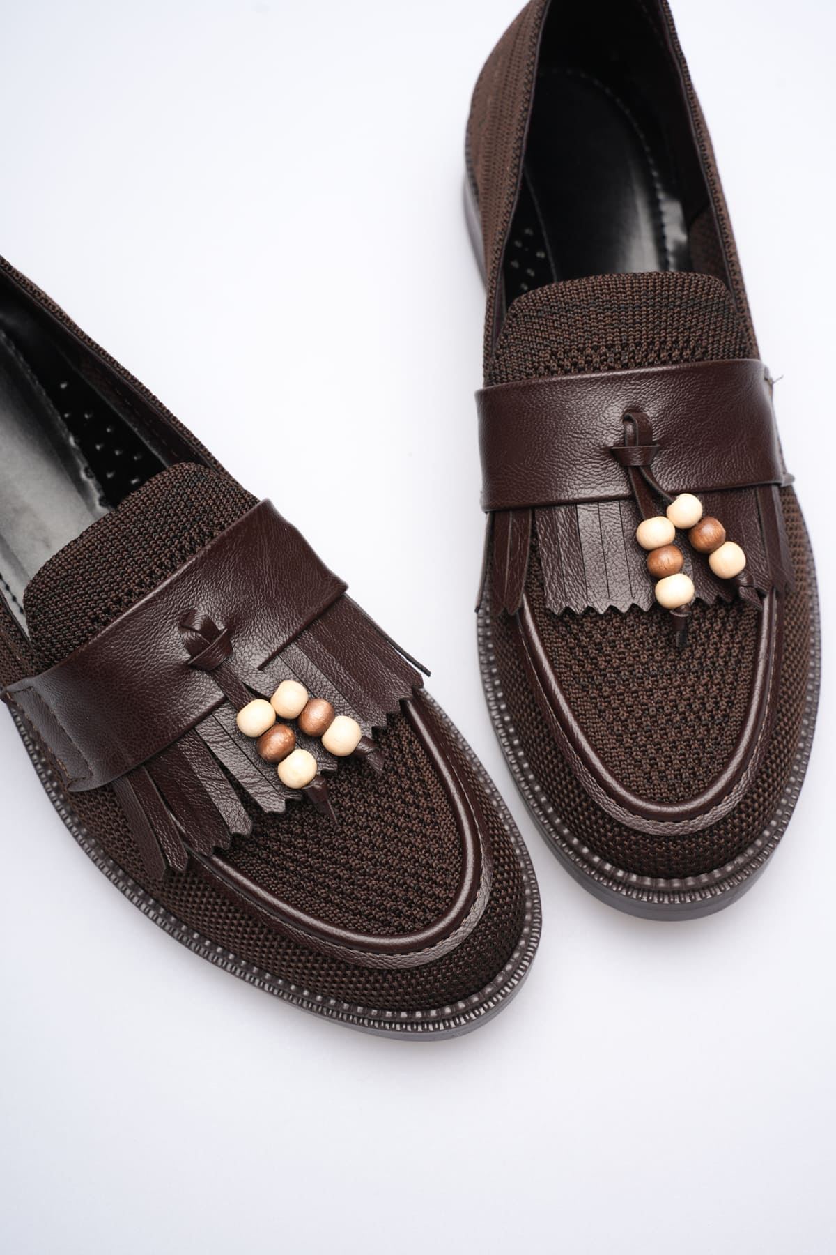 Kadın Acı Kahve Boncuk Püsküllü Günlük Kısa Topuklu Ayakkabı EATR30MS01C