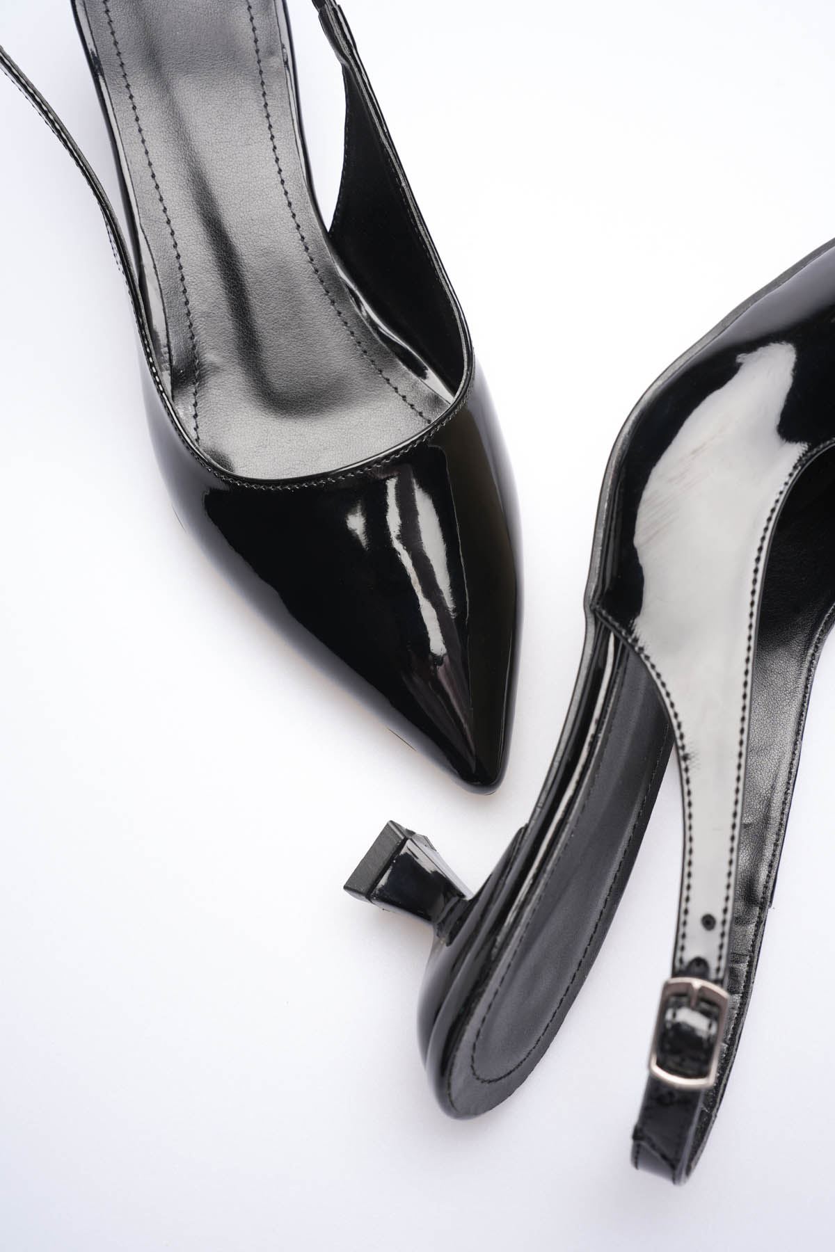 Kadın Siyah Rugan Sivri Burun Slingback Kısa Topuklu Ayakkabı EATR20MS04E