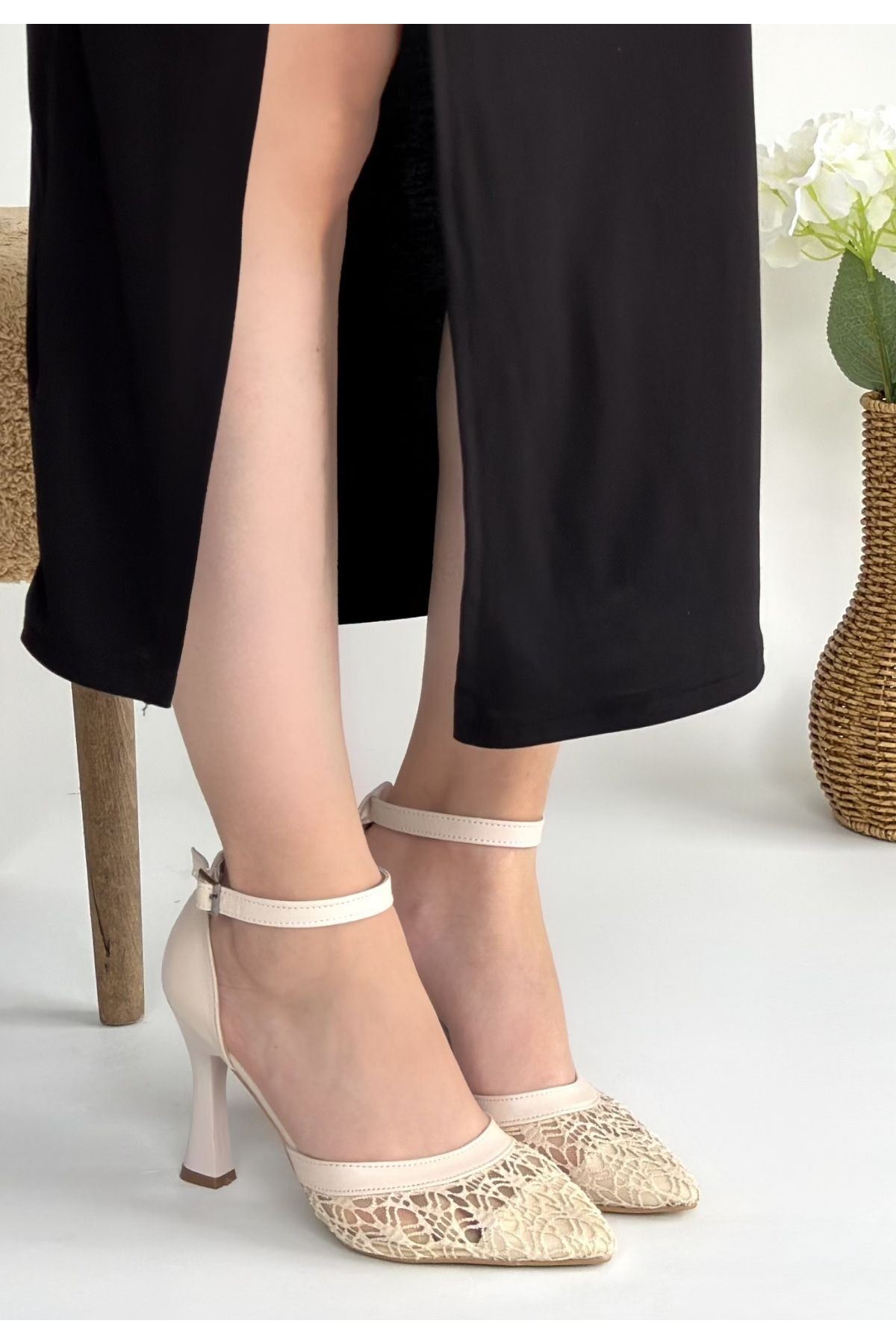 Hejja Bej Cilt Tül Detaylı Topuklu Ayakkabı