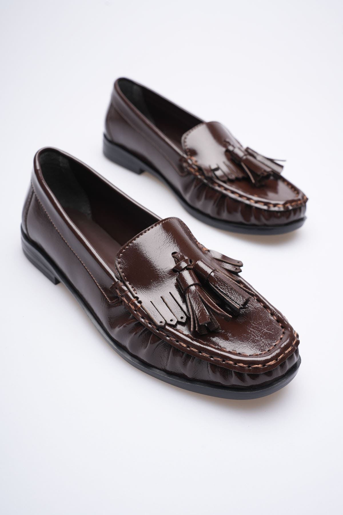 Acı Kahve Rugan Püsküllü Kadın Loafer Ayakkabı EATR88MS01B