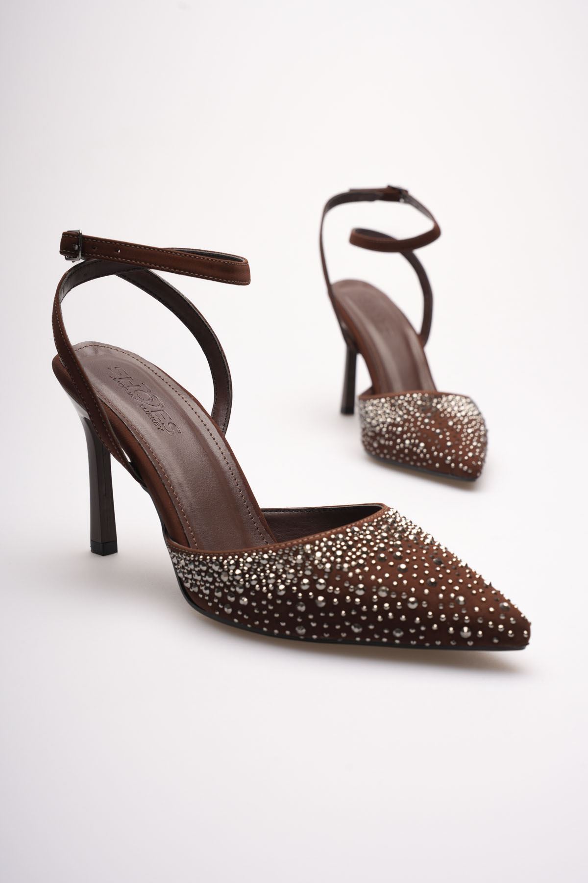 Kadın Acı Kahve Taşlı Topuklu Ayakkabı EATR08MS22C