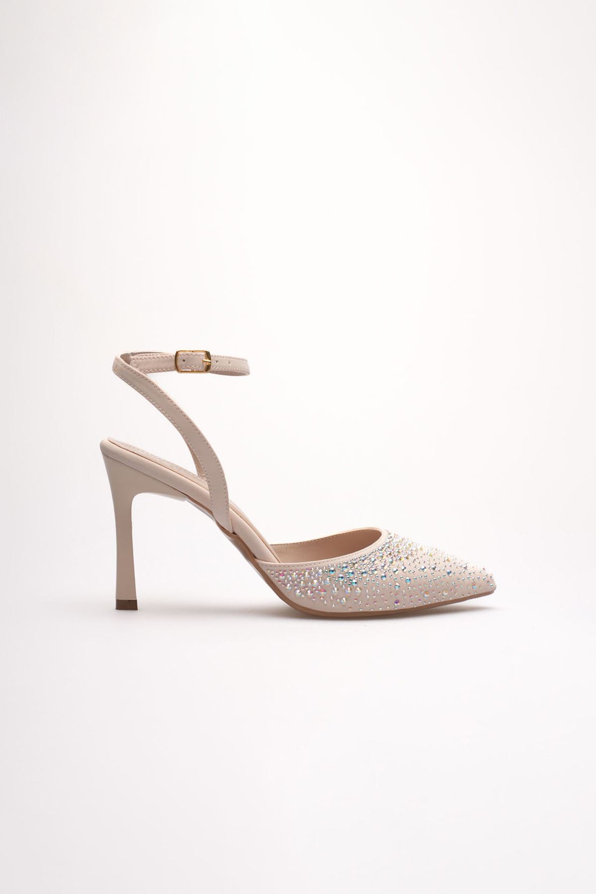 Kadın Bej Taşlı Topuklu Ayakkabı EATR08MS22B