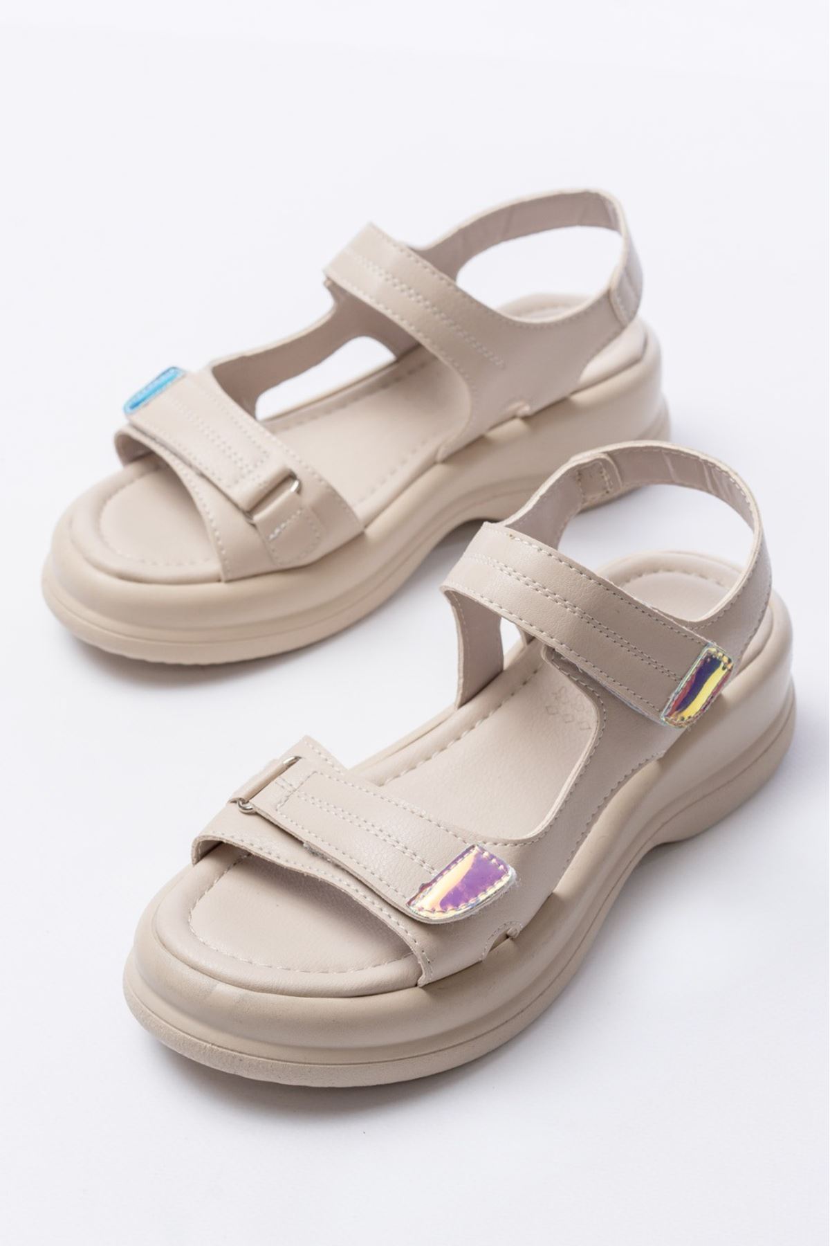 Ginya Bej Cilt Cırt Cırtlı Sandalet