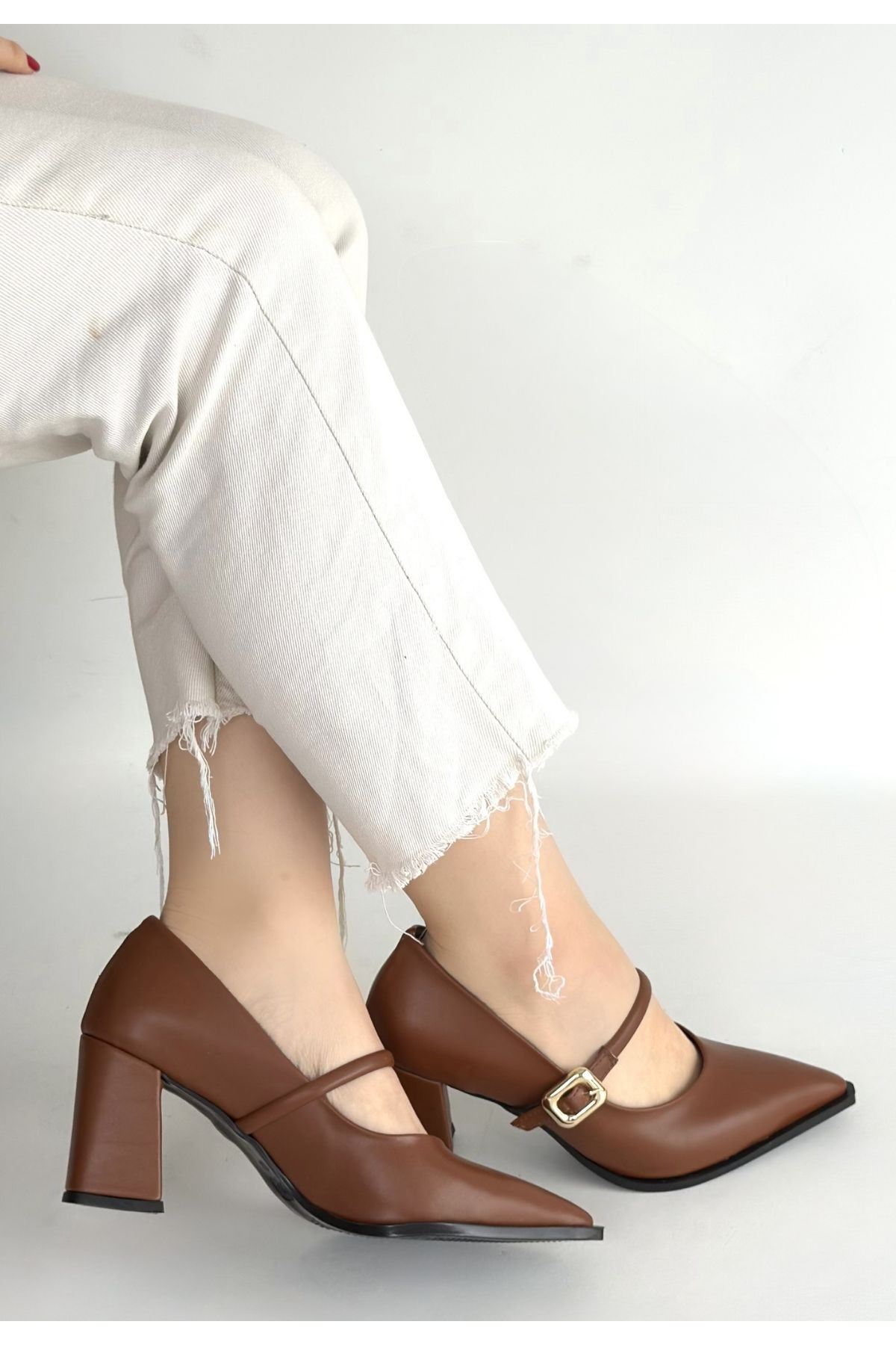 Nıvra Taba Cilt Topuklu Ayakkabı