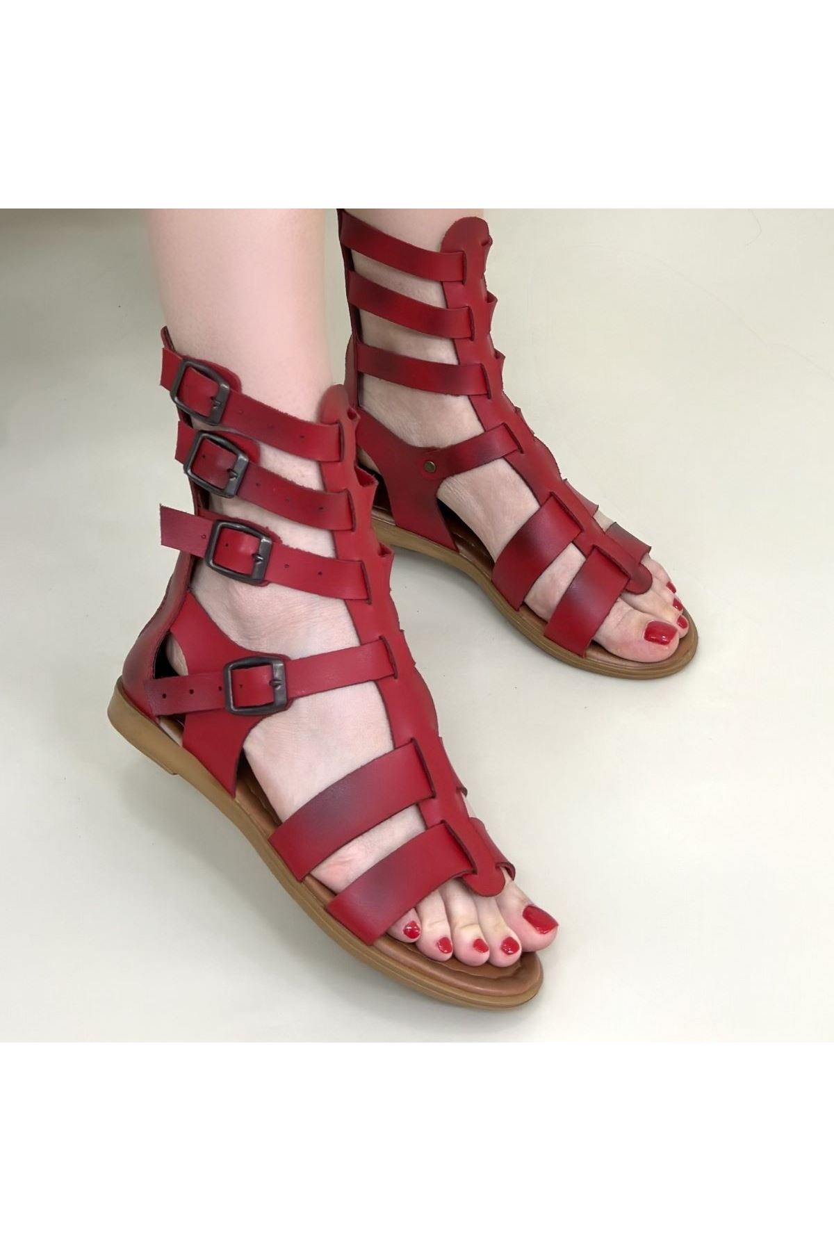 Nola Kırmızı Deri Kemerli Sandalet