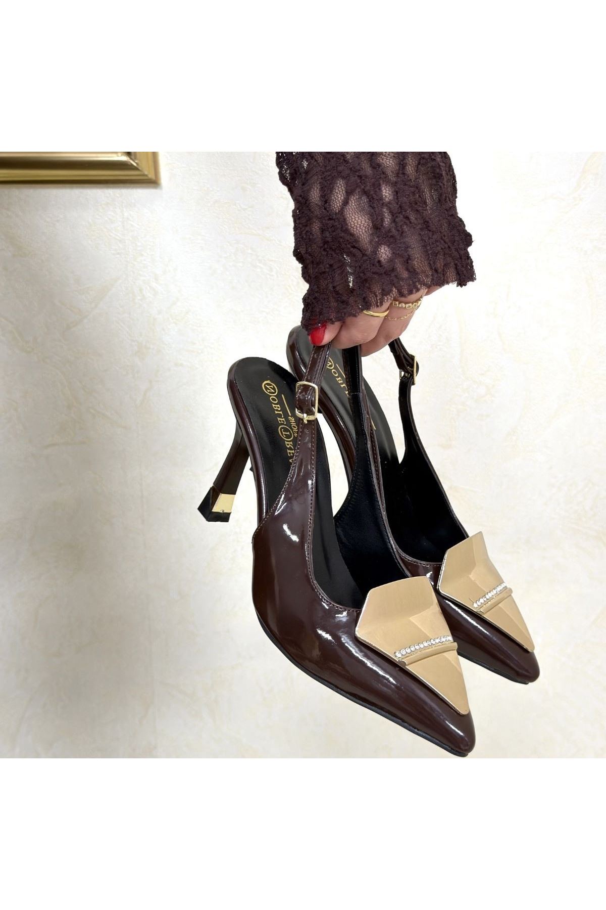 Bonwe  Kahverengi Rugan Topuklu Ayakkabı