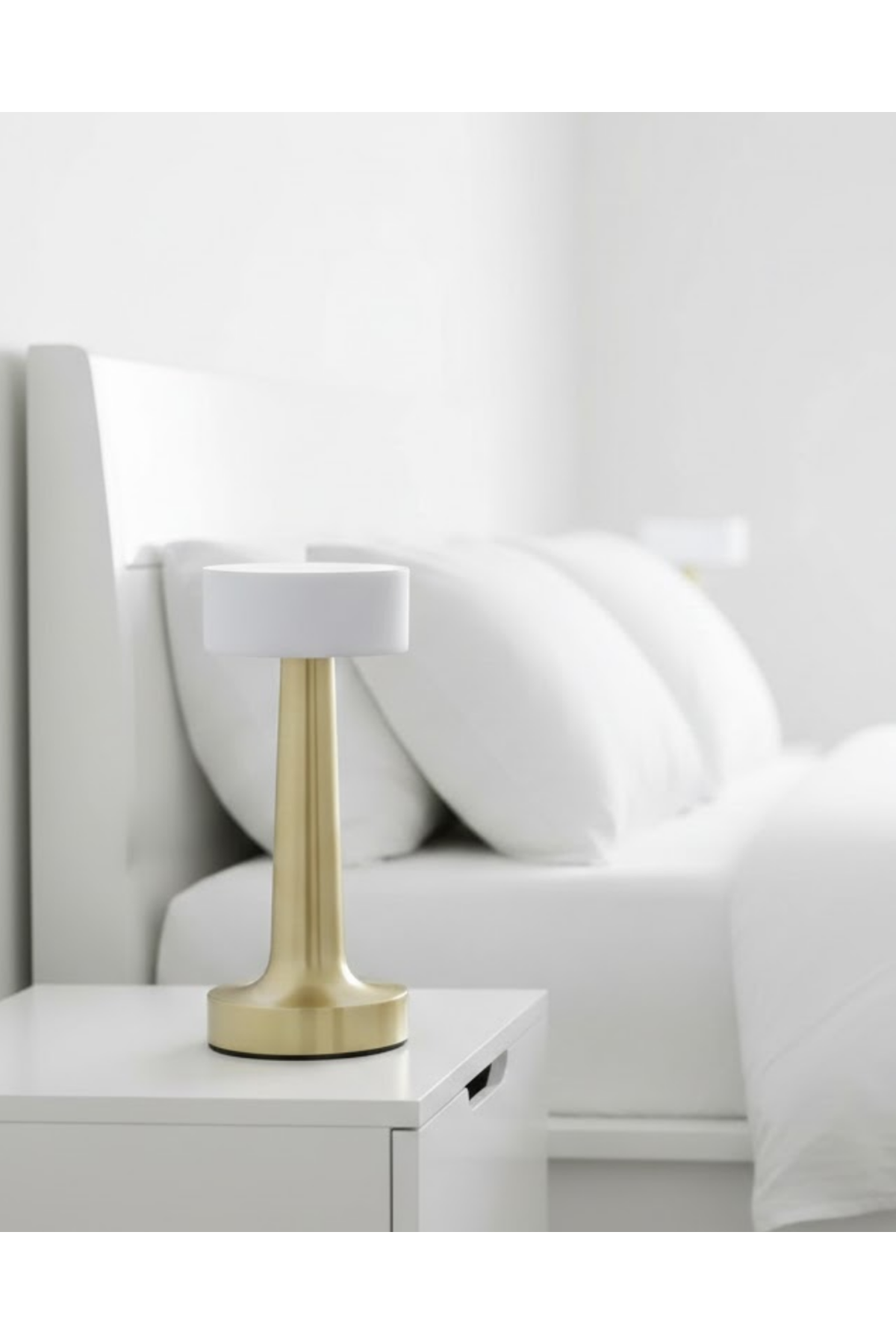 3 Renk Ayarlı LED Masa Lambası Dimmerli Modern Tasarım