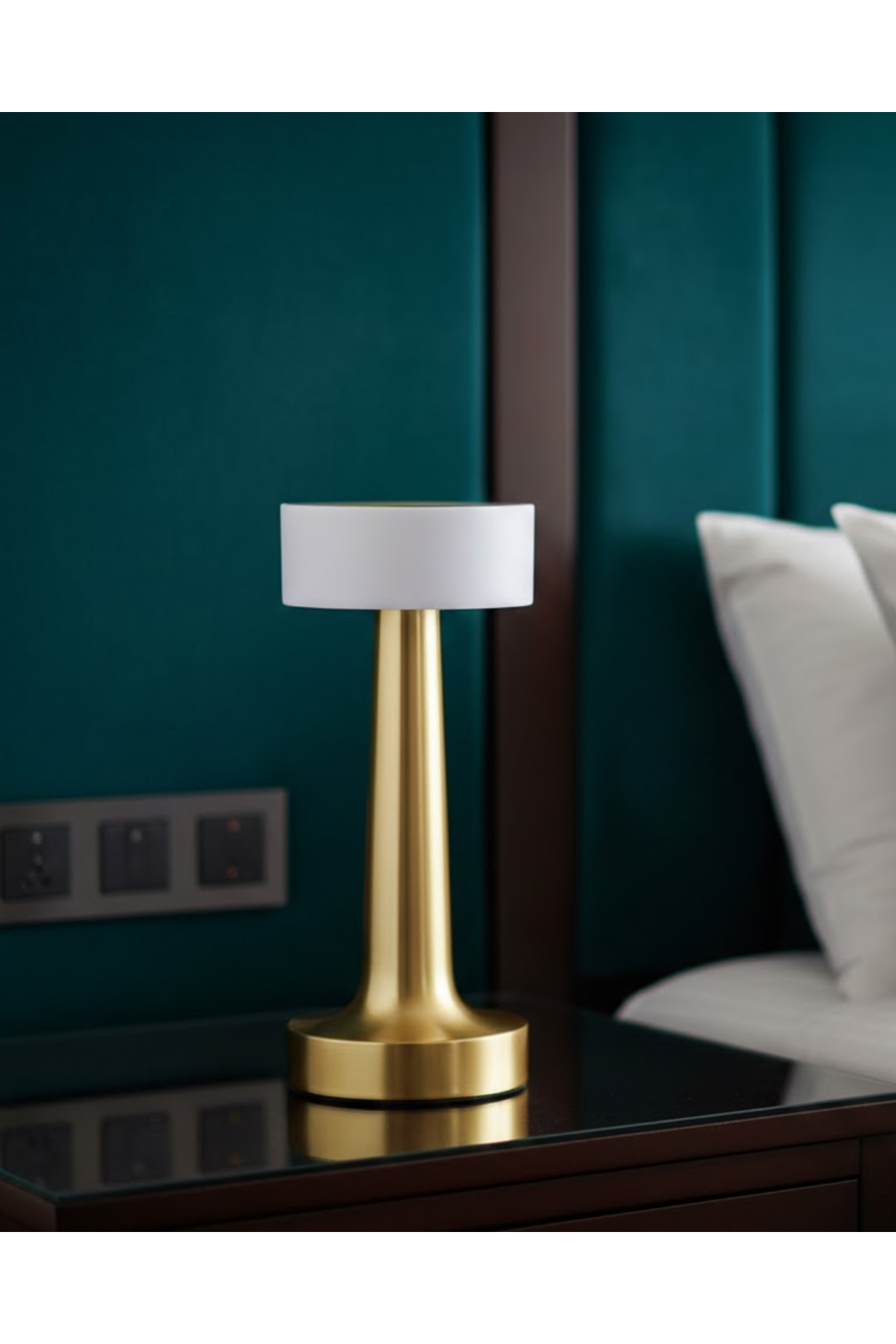 Şarjlı Dokunmatik LED Masa Lambası 3 Renk Dimmer Özellikli