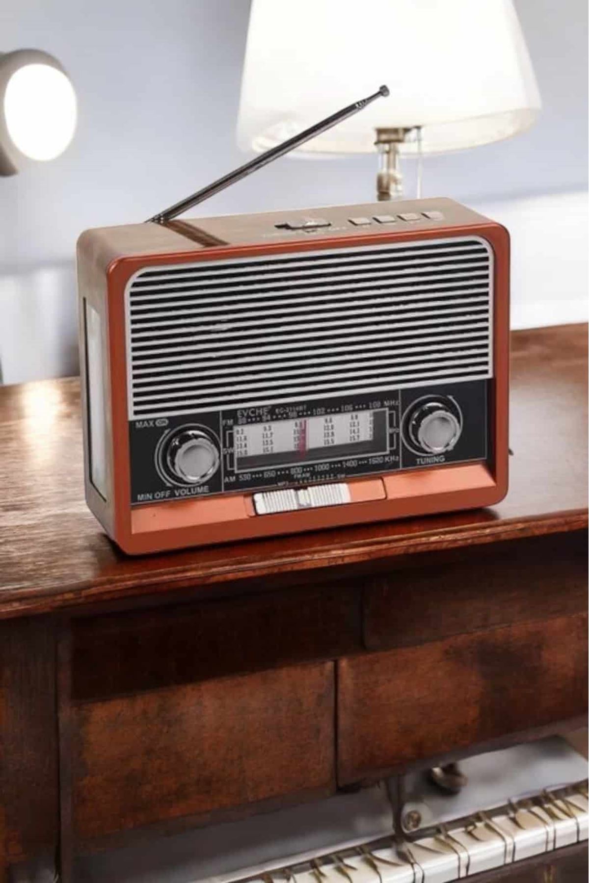 Nostaljik Radyo USB,AUX Ve SD Kart Girişli Bluetooth Bağlantılı