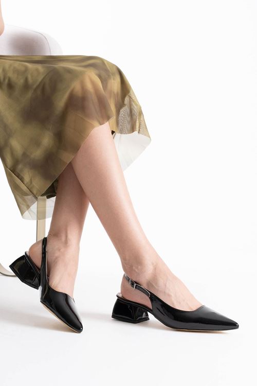 Allien Siyah Rugan Kadın Ayakkabı