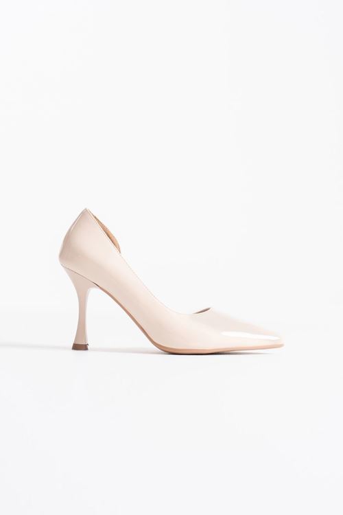 Angela Kadın Bej Rugan Topuklu Ayakkabı