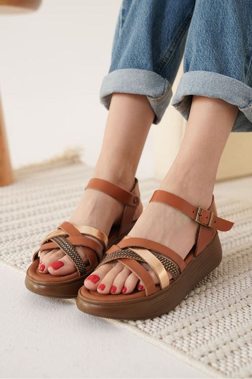 Herry Taba Altın Detaylı Hakiki Deri Sandalet