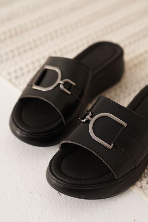 Maria Siyah Hakiki Deri Terlik