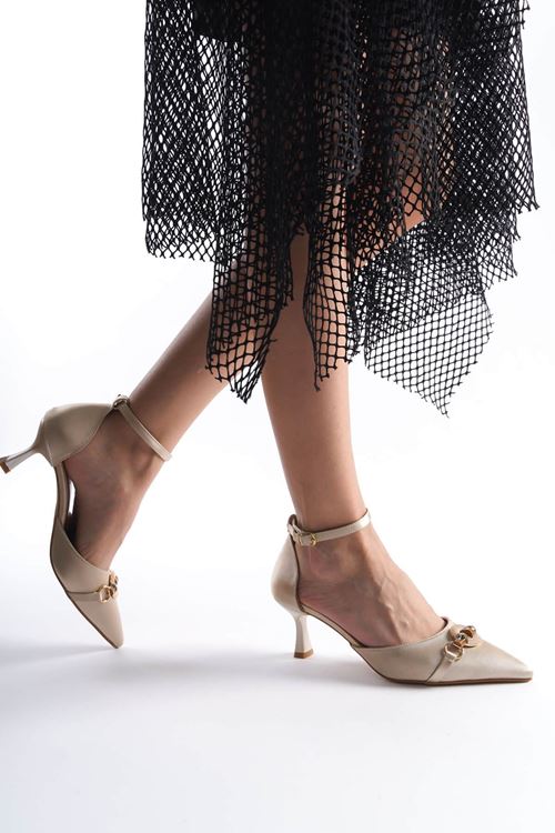 Celia Kadın Bej Topuklu Ayakkabı