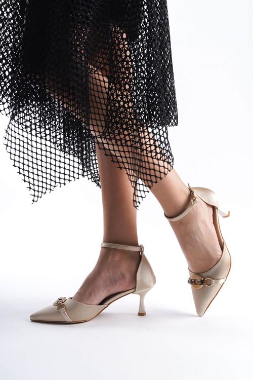 Celia Kadın Bej Topuklu Ayakkabı