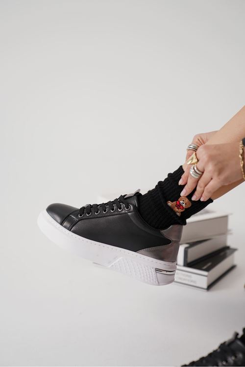 Vega Platin Detaylı Siyah Kadın Spor Ayakkabı