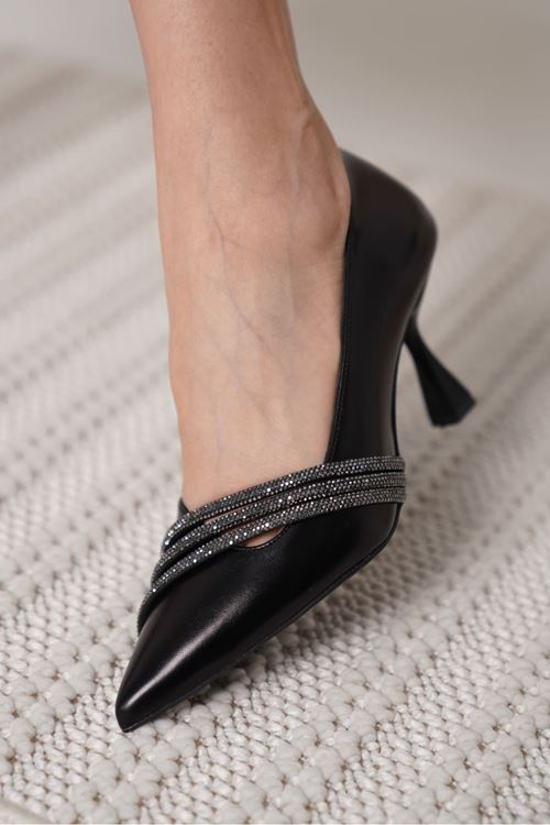 Klay Siyah Cilt Kadın Topuklu Ayakkabı