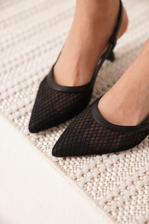 Winstey Kadın Siyah Topuklu Ayakkabı