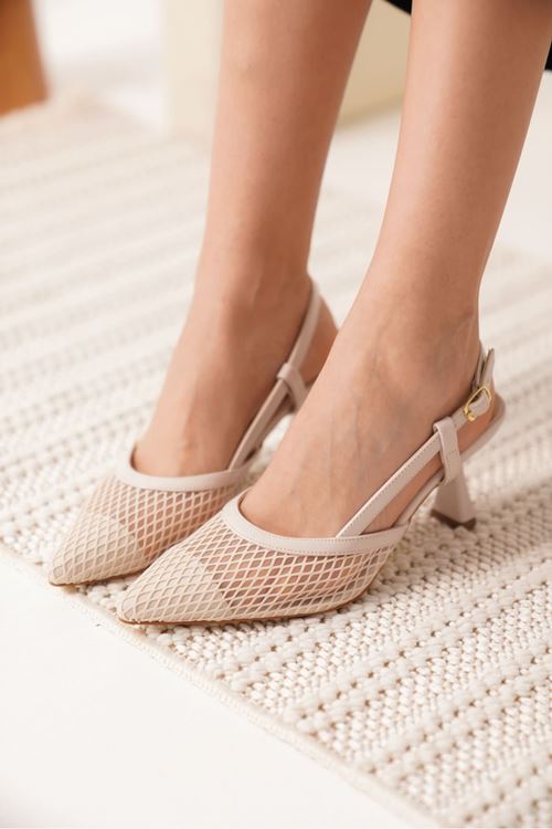 Winstey Kadın Bej Topuklu Ayakkabı