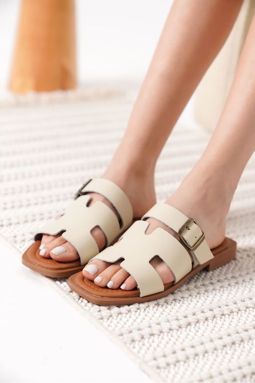 Garcia Bej Hakiki Deri Terlik