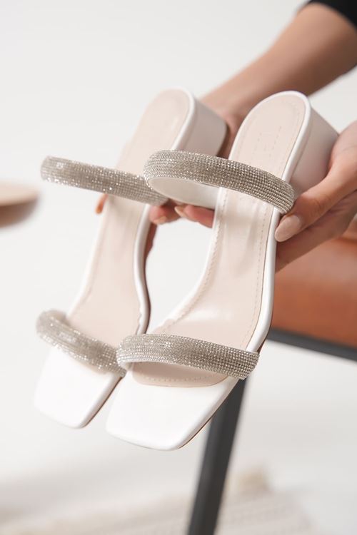 Stella Kalın Topuklu Beyaz Kadın Terlik