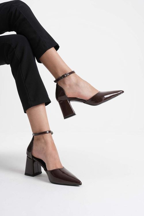 Doren Acı Kahve Rugan Kadın Topuklu Ayakkabı