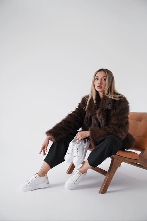 Vega Altın Detaylı Beyaz Kadın Spor Ayakkabı