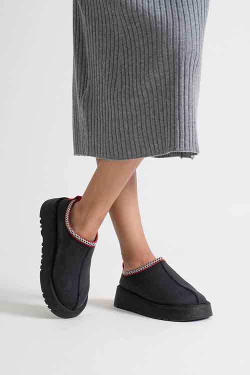 Elsa Kadın Siyah Kışlık Kürklü Terlik