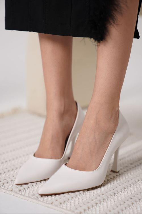 Blade Mat Beyaz Kadın Stiletto