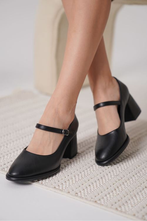 Slay Siyah Cilt Kadın Topuklu Ayakkabı