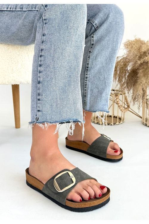 Zooy Yeşil Nubuk Terlik