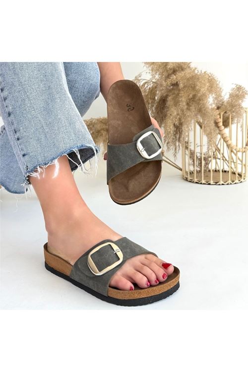 Zooy Yeşil Nubuk Terlik