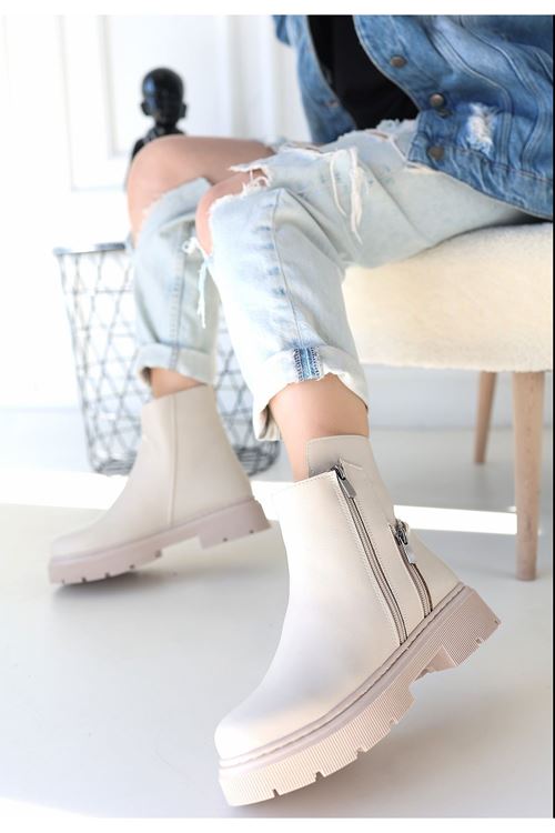 Menta Bej Cilt Fermuar Aksesuarlı Bot