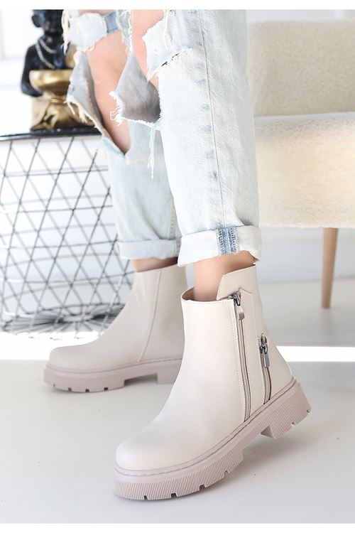 Menta Bej Cilt Fermuar Aksesuarlı Bot