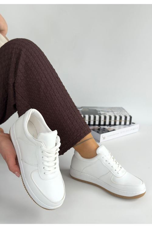 Ceyyan Beyaz Cilt Bağcıklı Spor Ayakkabı