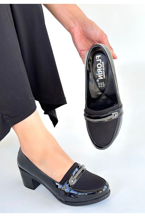 Yoer Siyah Rugan Dolgu Topuk Ayakkabı