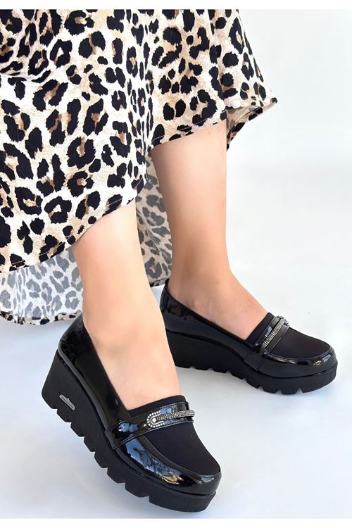 Kear Siyah Rugan Dolgu Topuk Ayakkabı