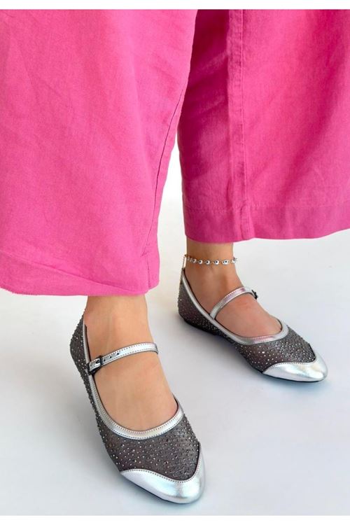 Toyan Gümüş Cilt Babet Ayakkabı
