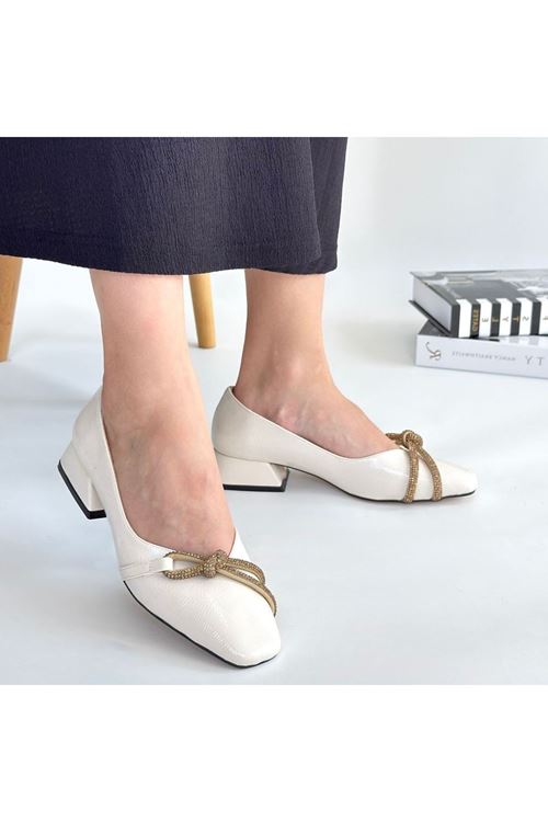 Estay Ten Rugan Topuklu Ayakkabı