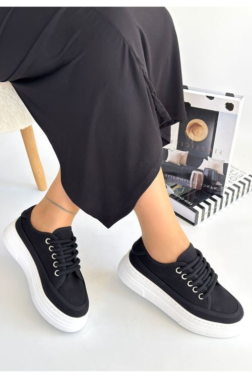 Carin Siyah Keten Bağcıklı Spor Ayakkabı